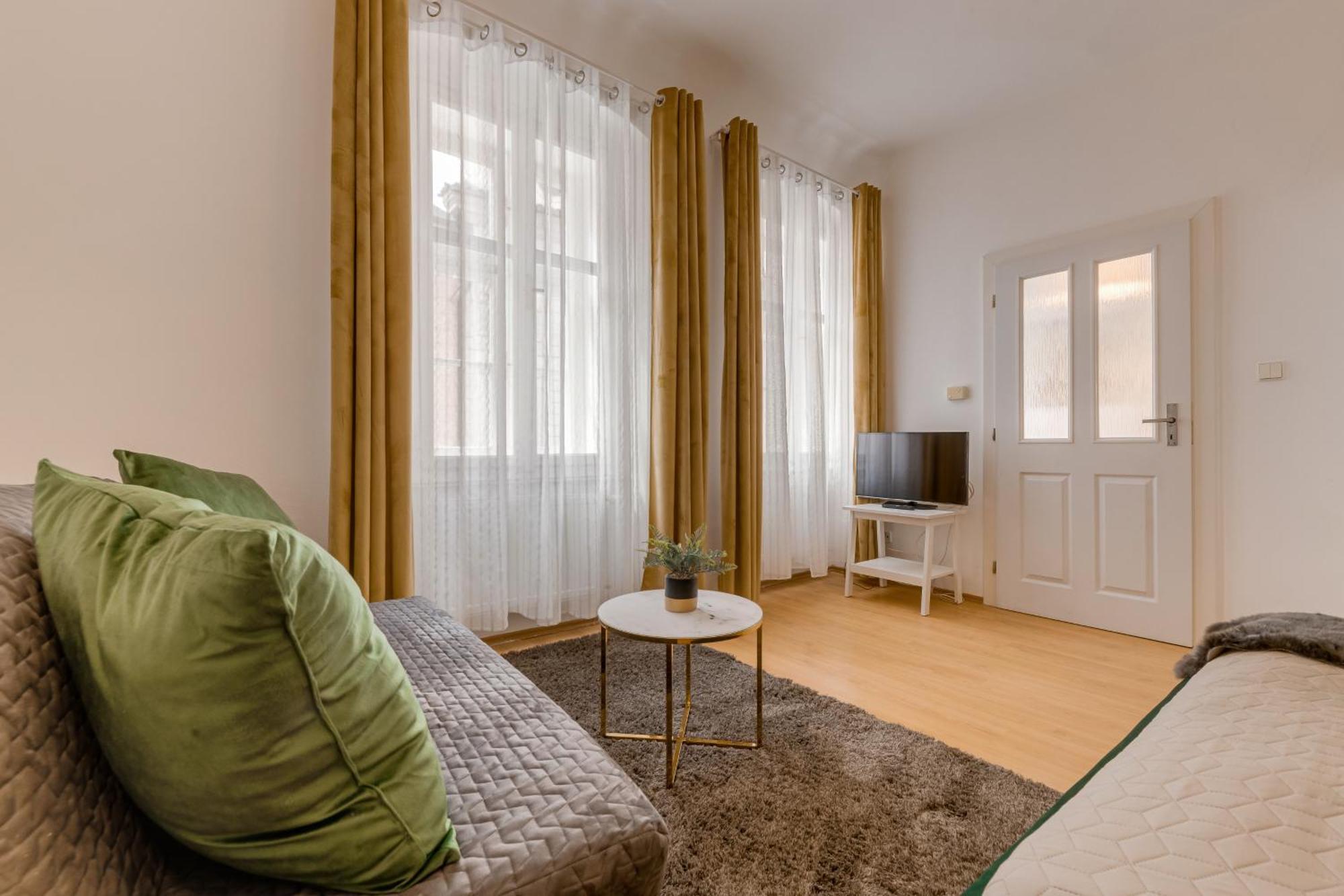 Apartahotel King's Road Praga